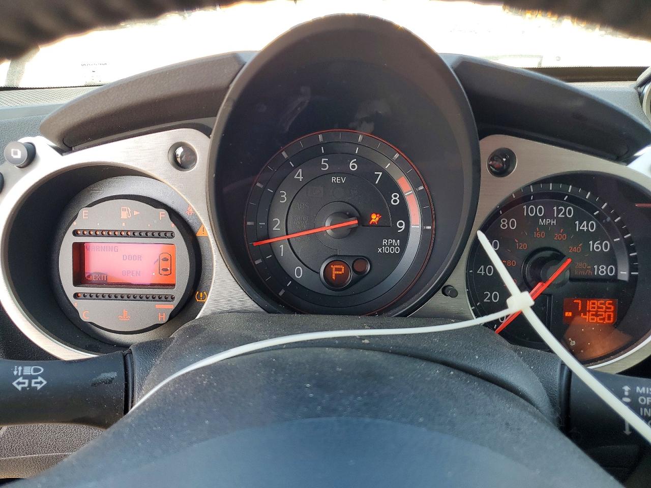 2015 NISSAN 370Z