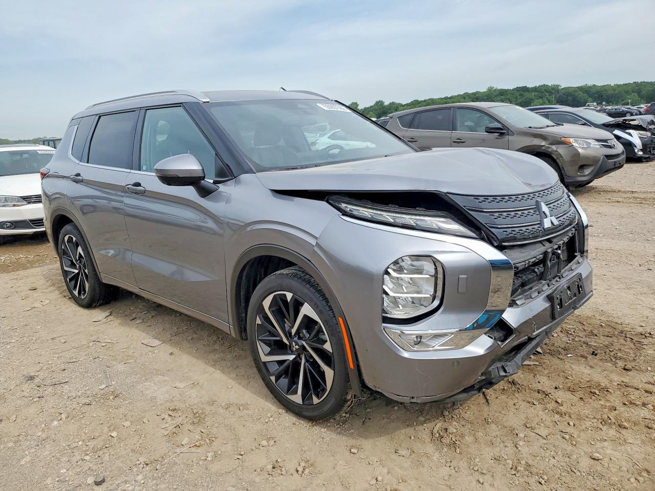 2022 MITSUBISHI OUTLANDER
