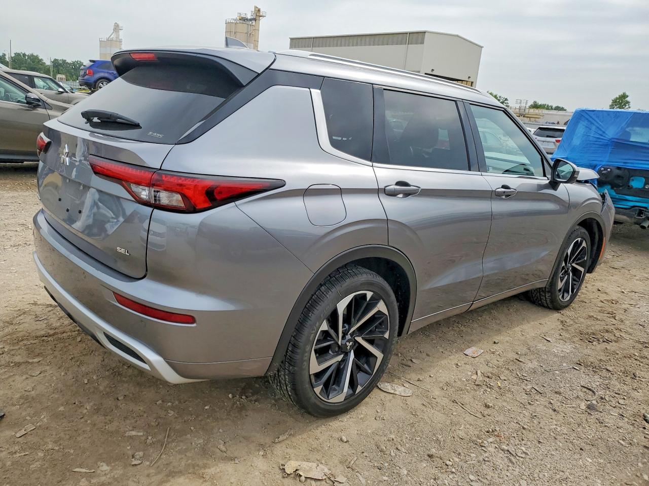 2022 MITSUBISHI OUTLANDER