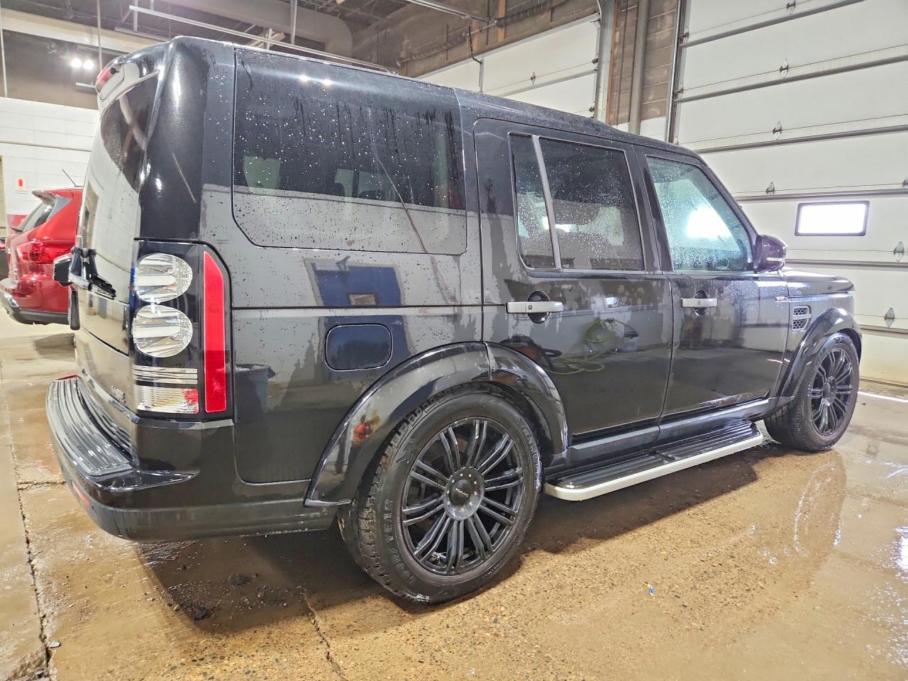 2015 LAND ROVER LR4