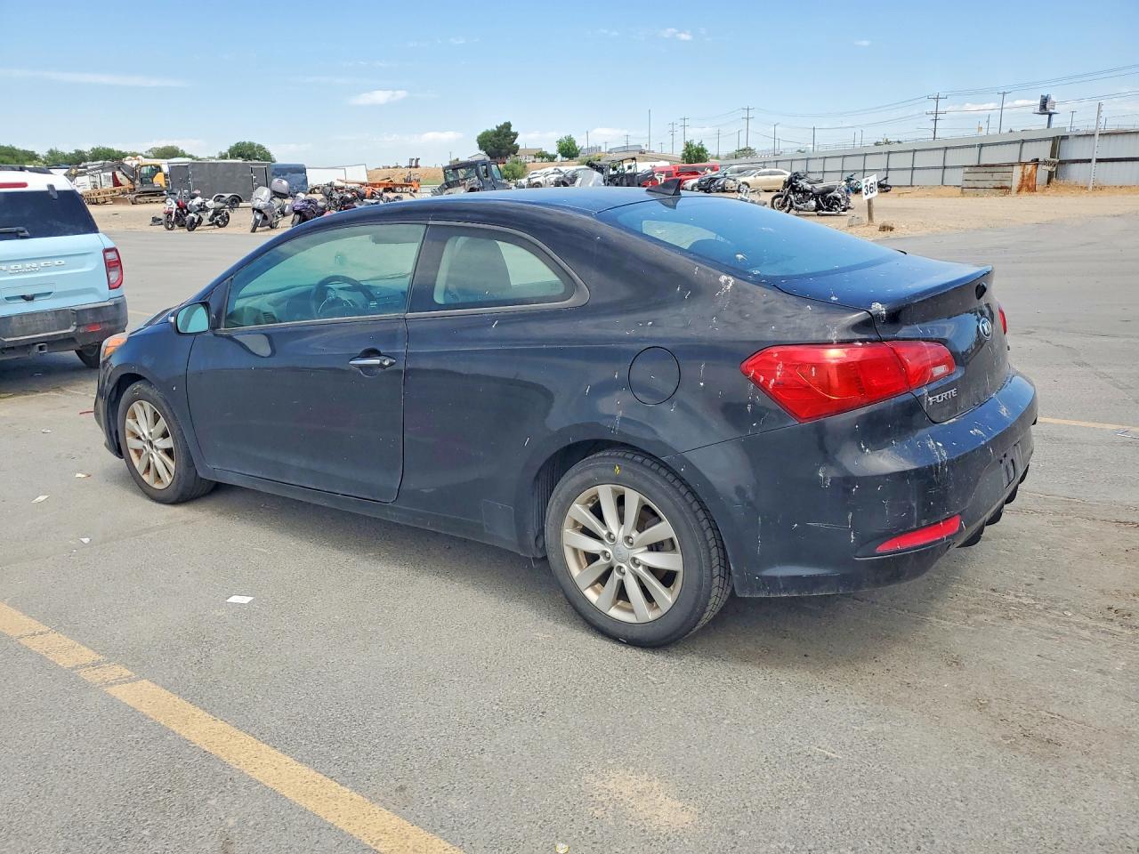 2016 KIA FORTE