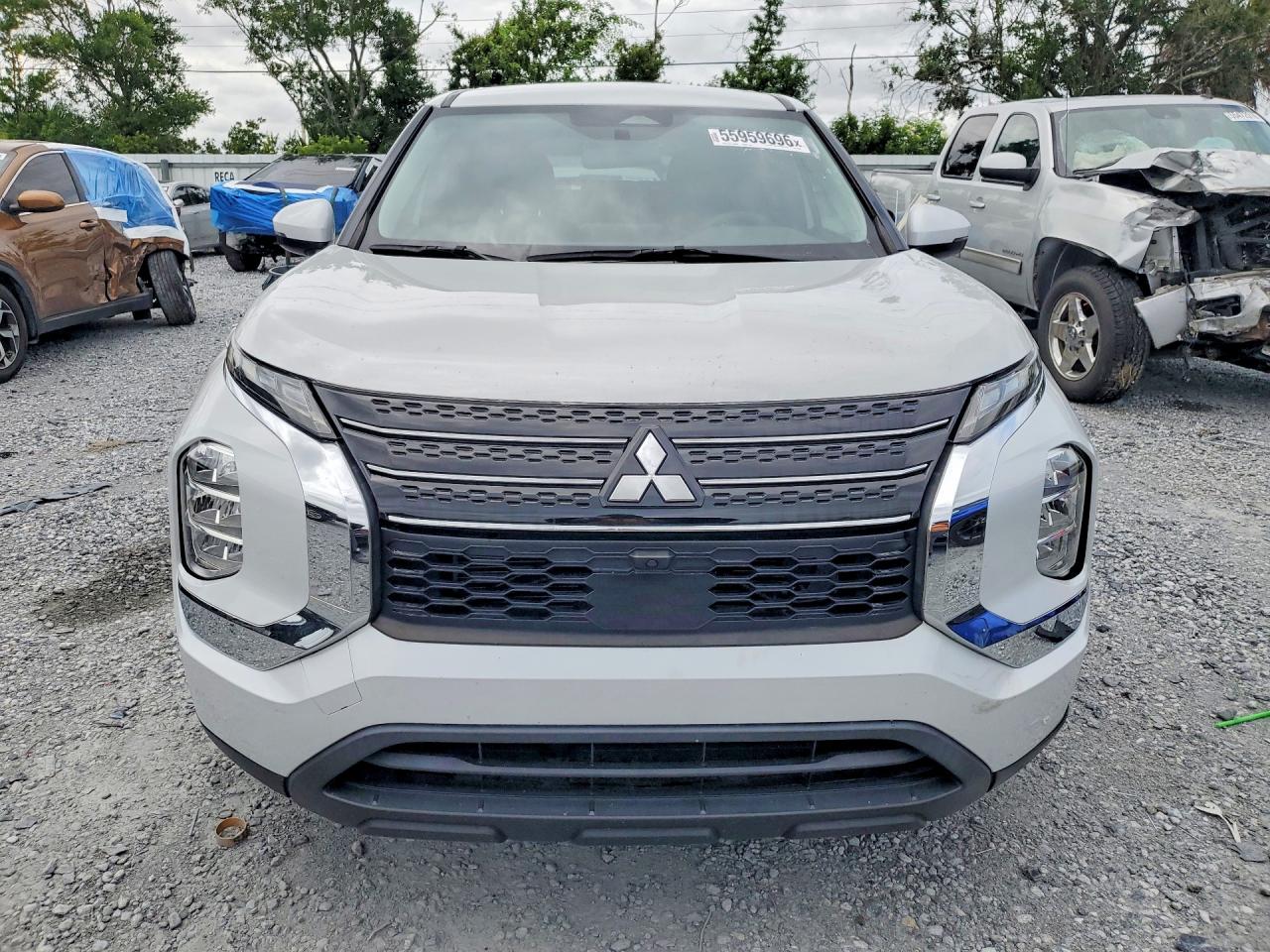 2024 MITSUBISHI OUTLANDER