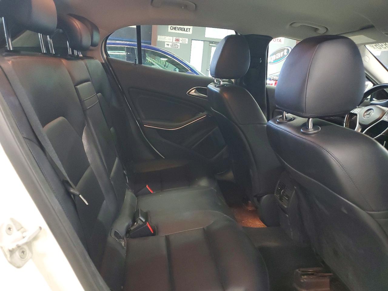 2015 MERCEDES-BENZ GLA-CLASS