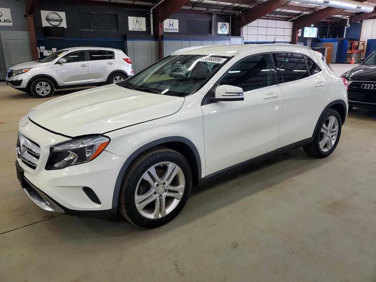2015 MERCEDES-BENZ GLA-CLASS