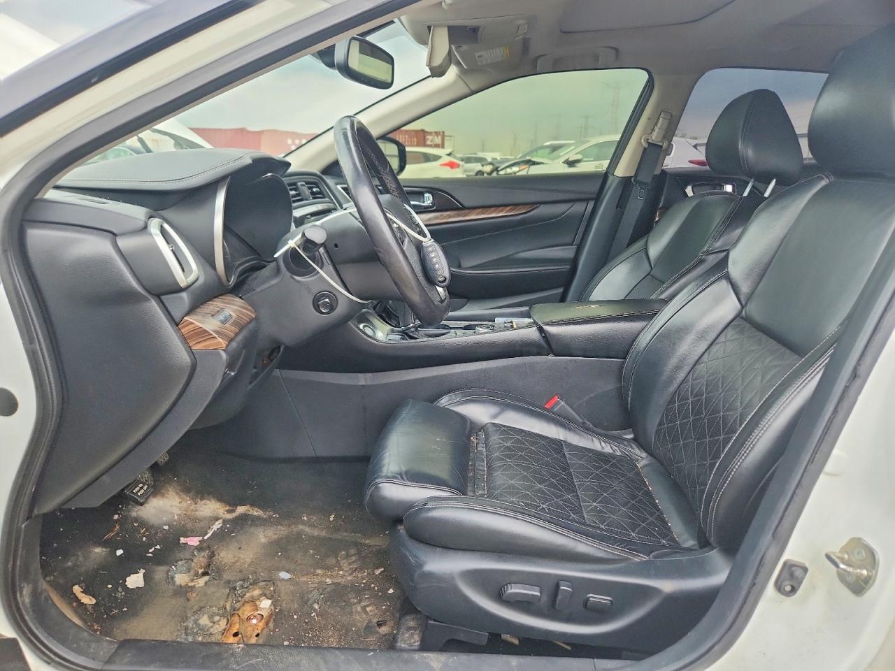 2017 NISSAN MAXIMA