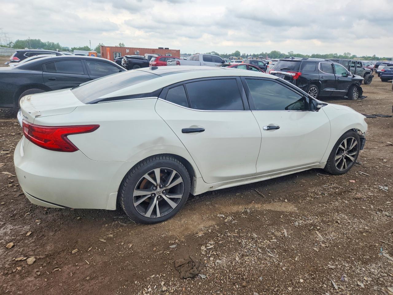 2017 NISSAN MAXIMA