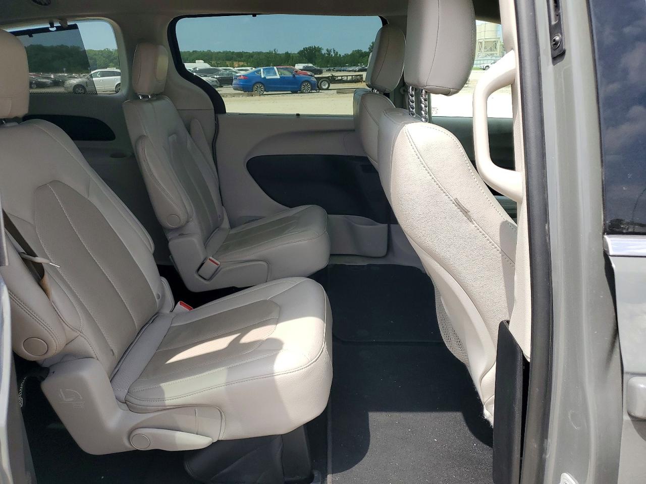 2021 CHRYSLER PACIFICA