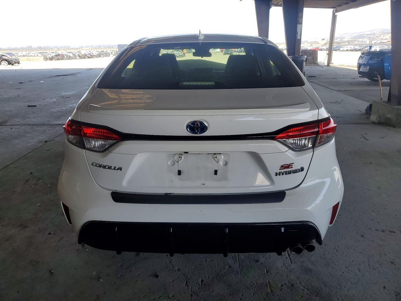 2024 TOYOTA COROLLA