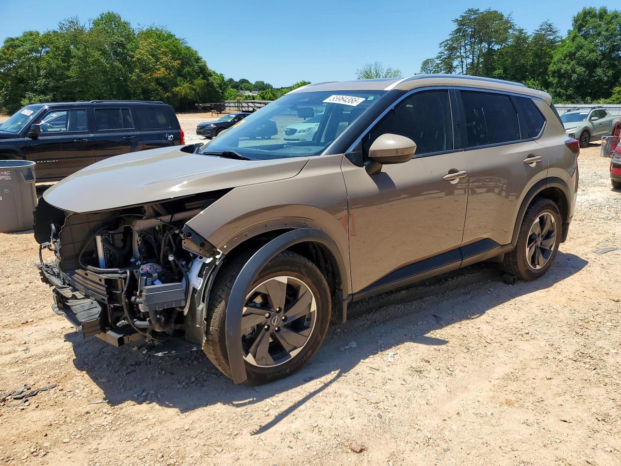 2024 NISSAN ROGUE