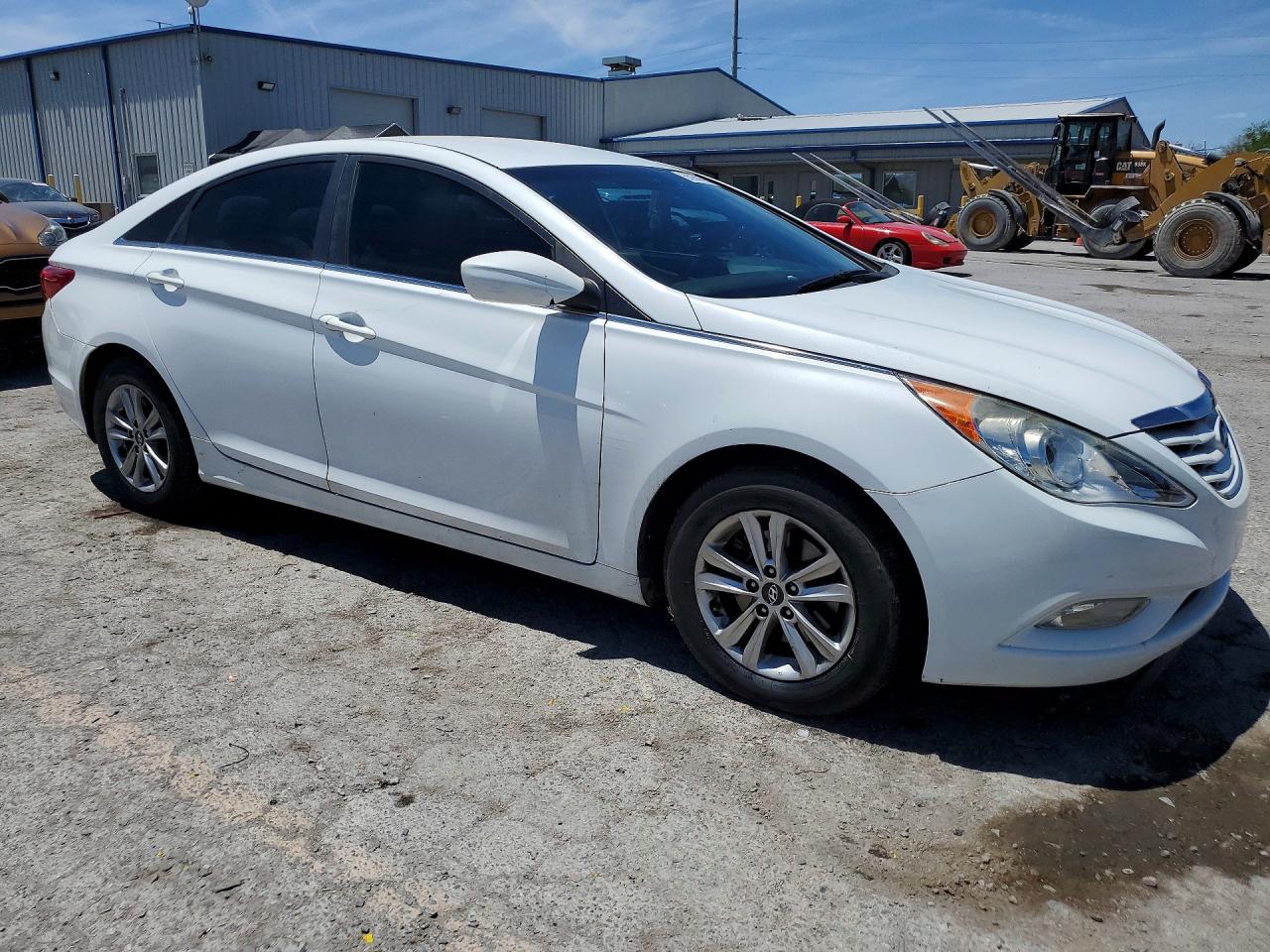 2013 HYUNDAI SONATA