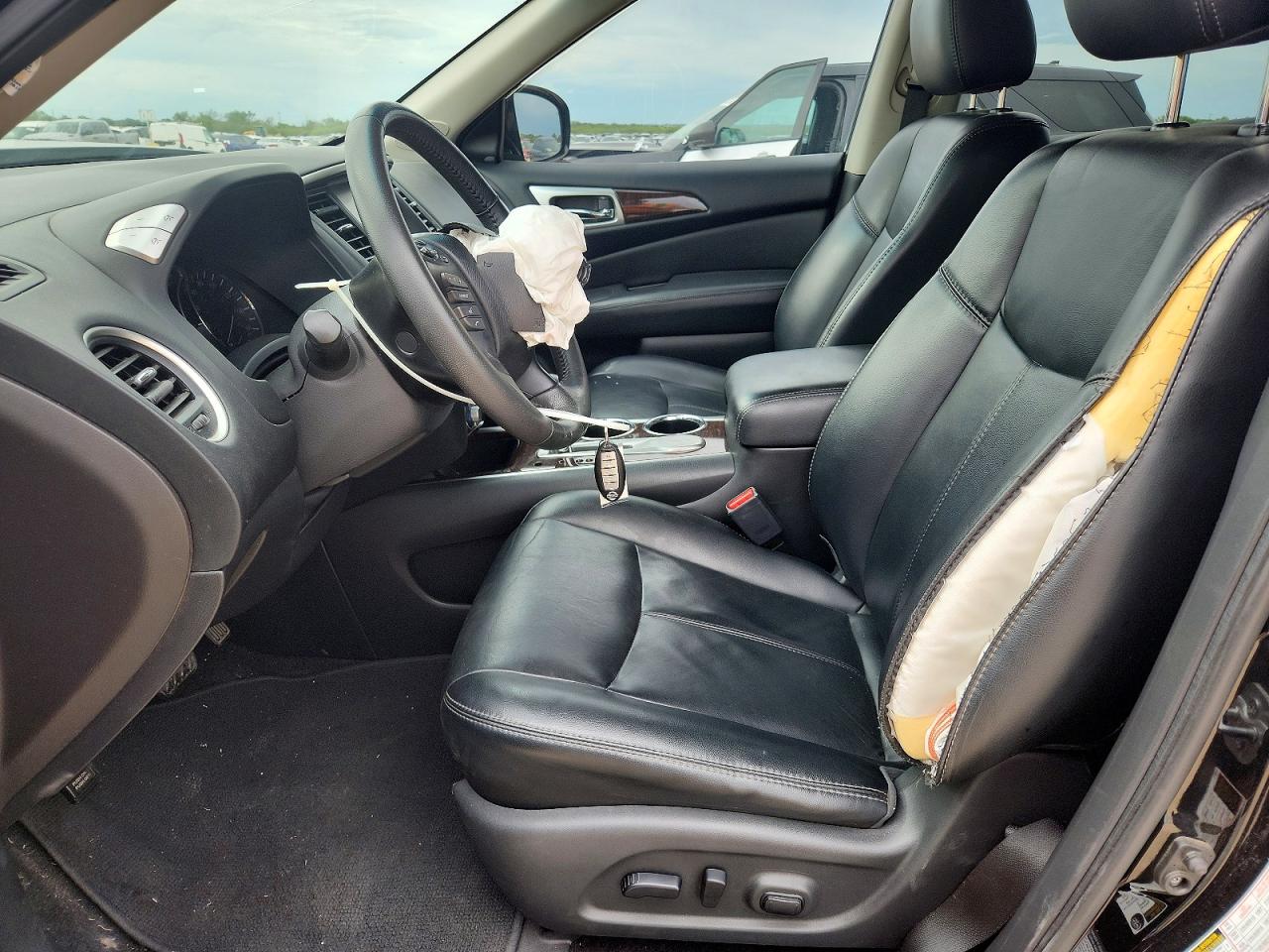 2015 NISSAN PATHFINDER