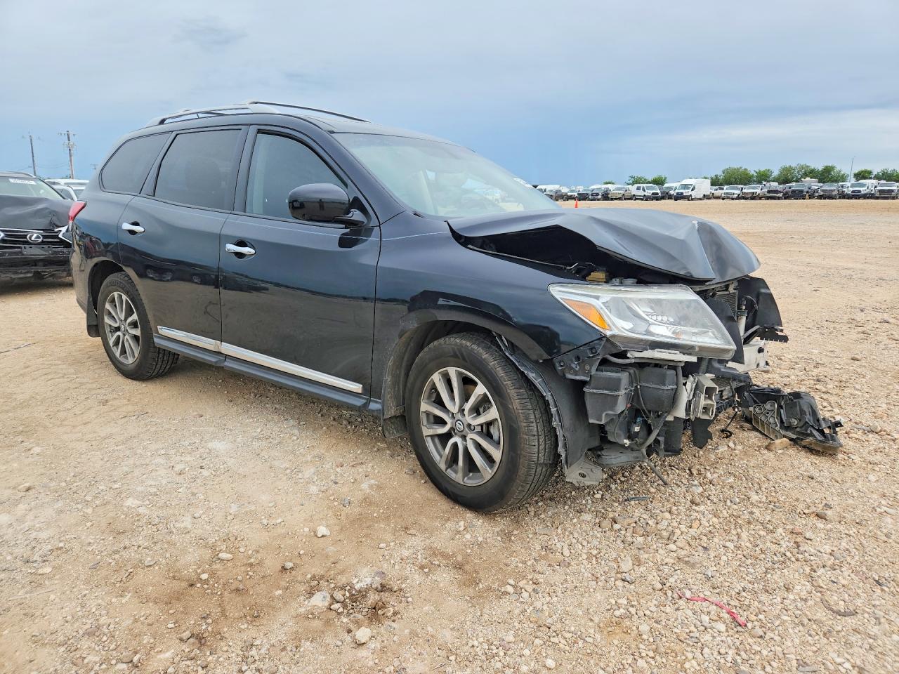 2015 NISSAN PATHFINDER