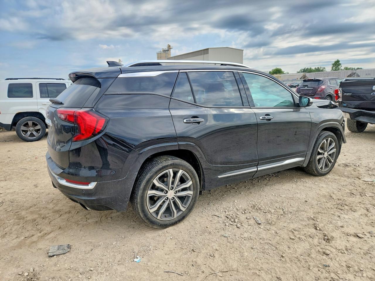 2020 GMC TERRAIN