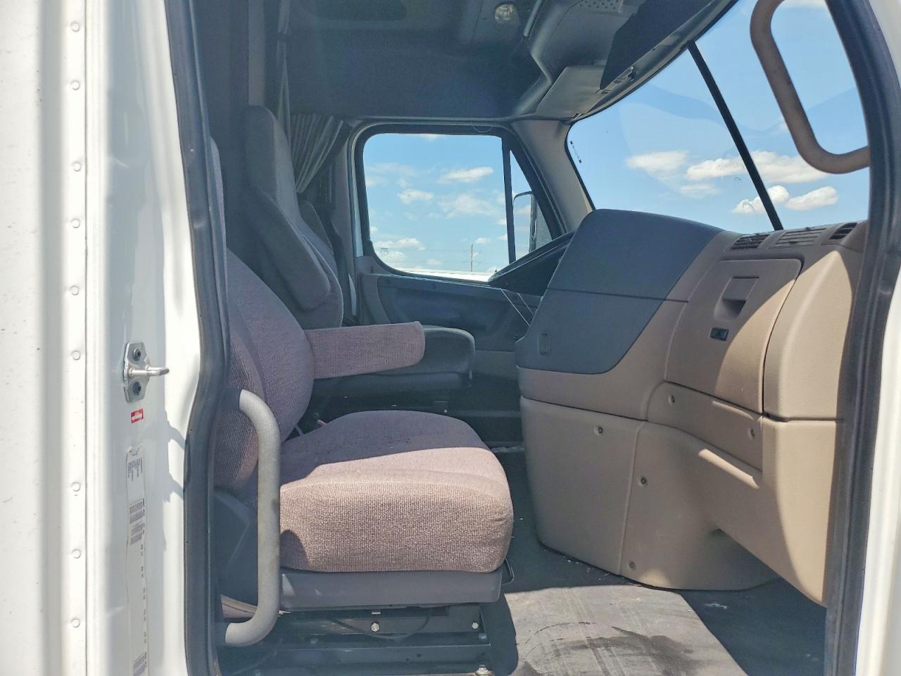 2015 FREIGHTLINER ALL OTHER
