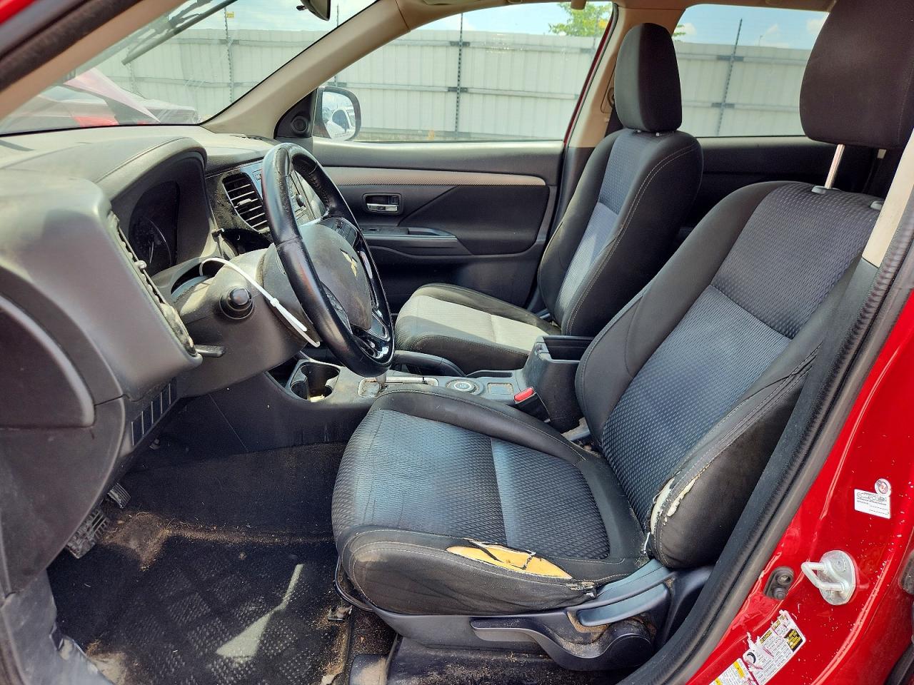 2016 MITSUBISHI OUTLANDER