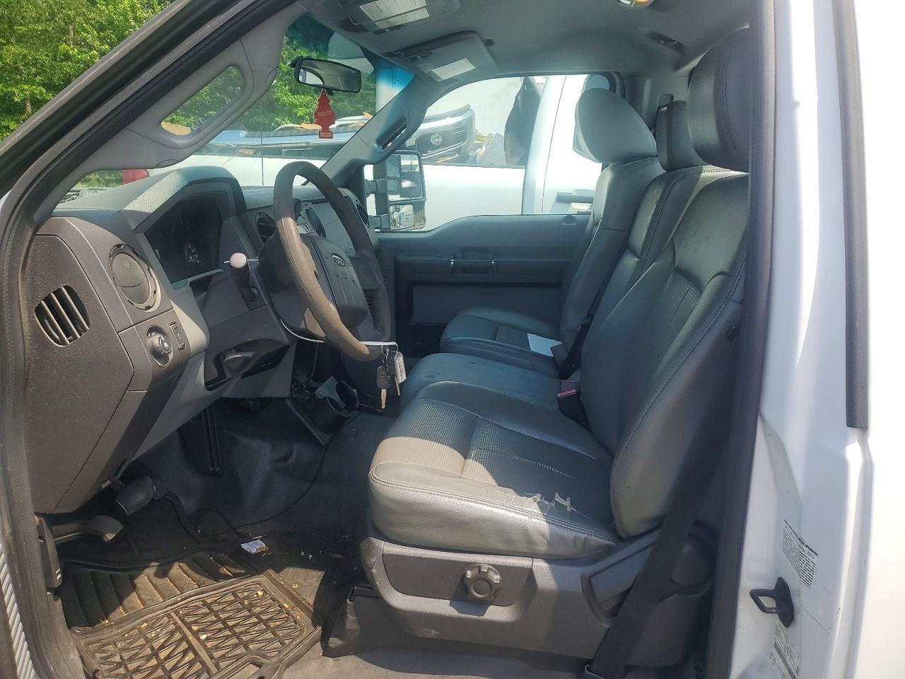 2013 FORD F350