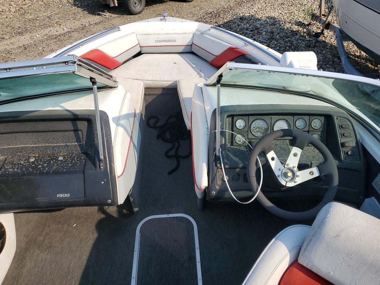 1991 CHAPARRAL BOATS 196 SSI