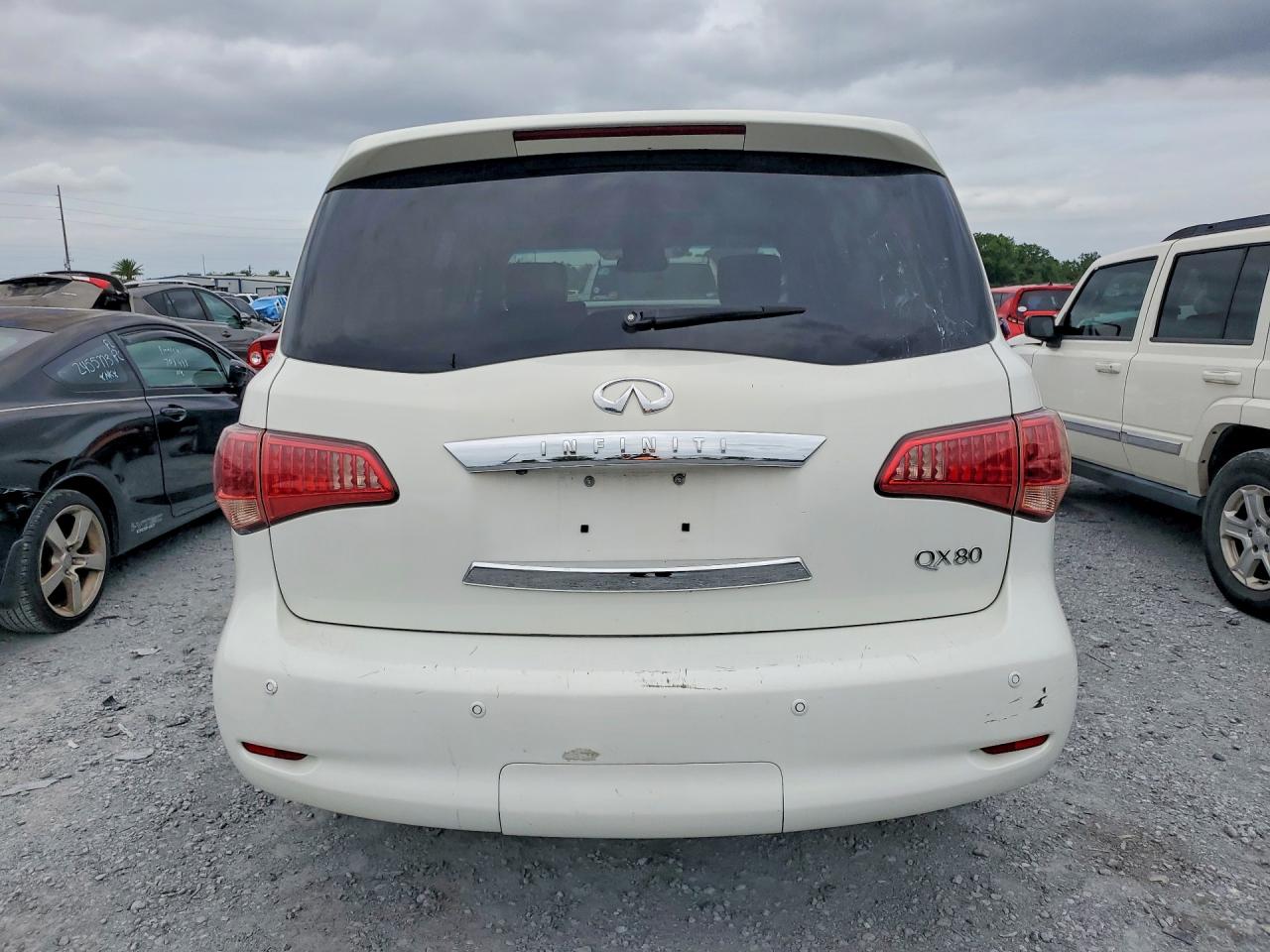 2014 INFINITI QX80