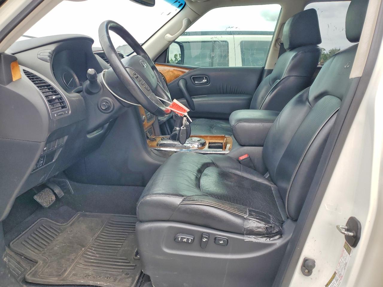 2014 INFINITI QX80