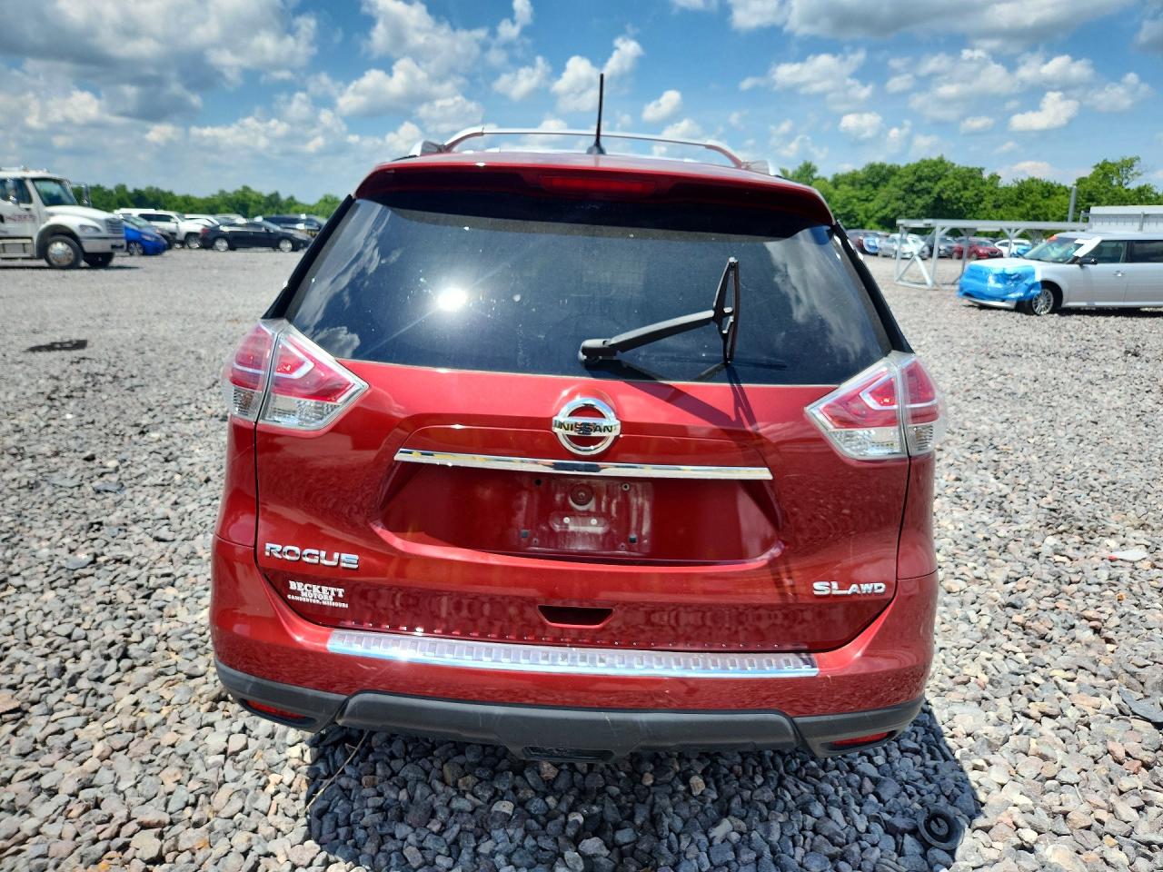 2016 NISSAN ROGUE