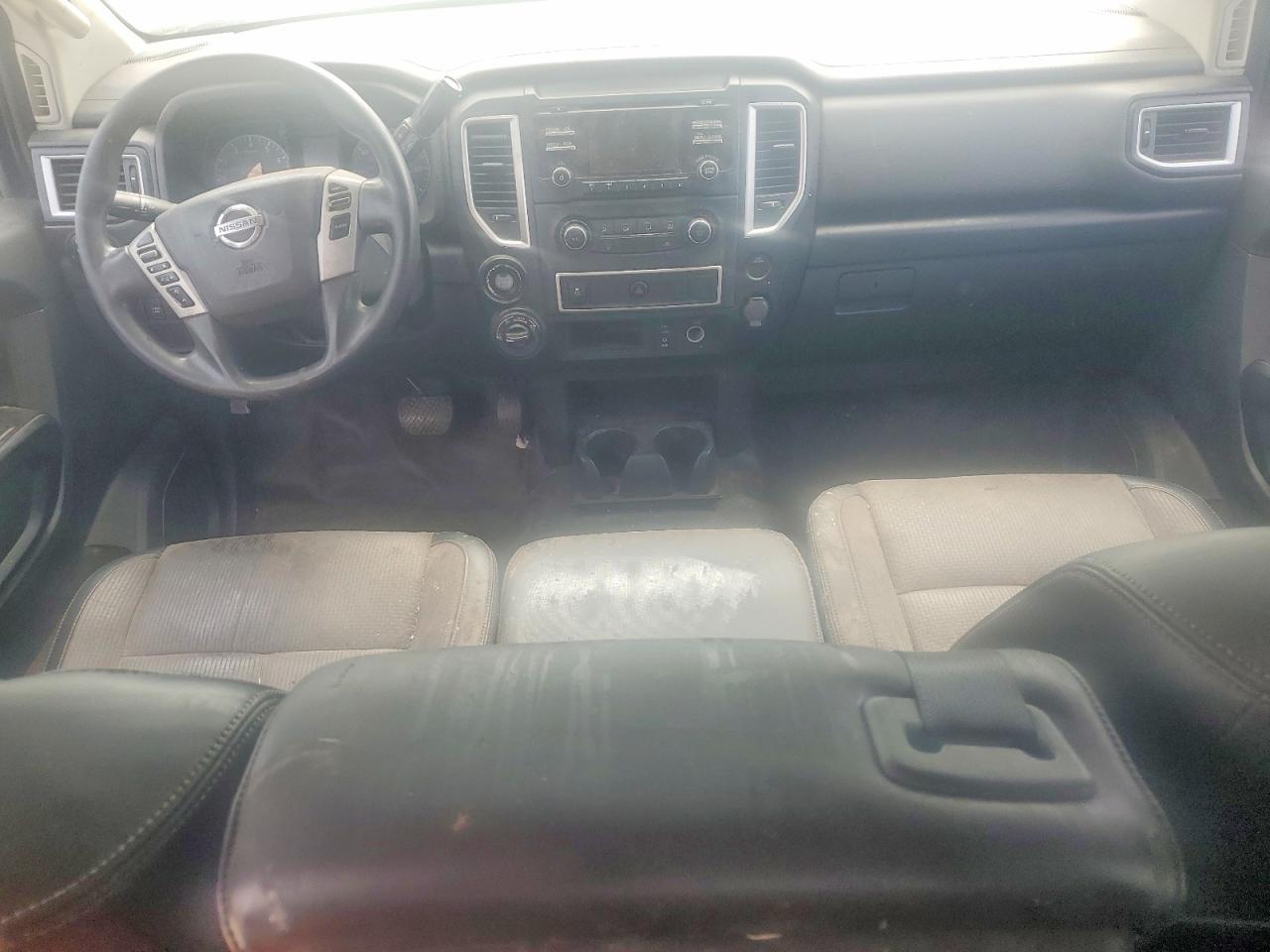 2018 NISSAN TITAN