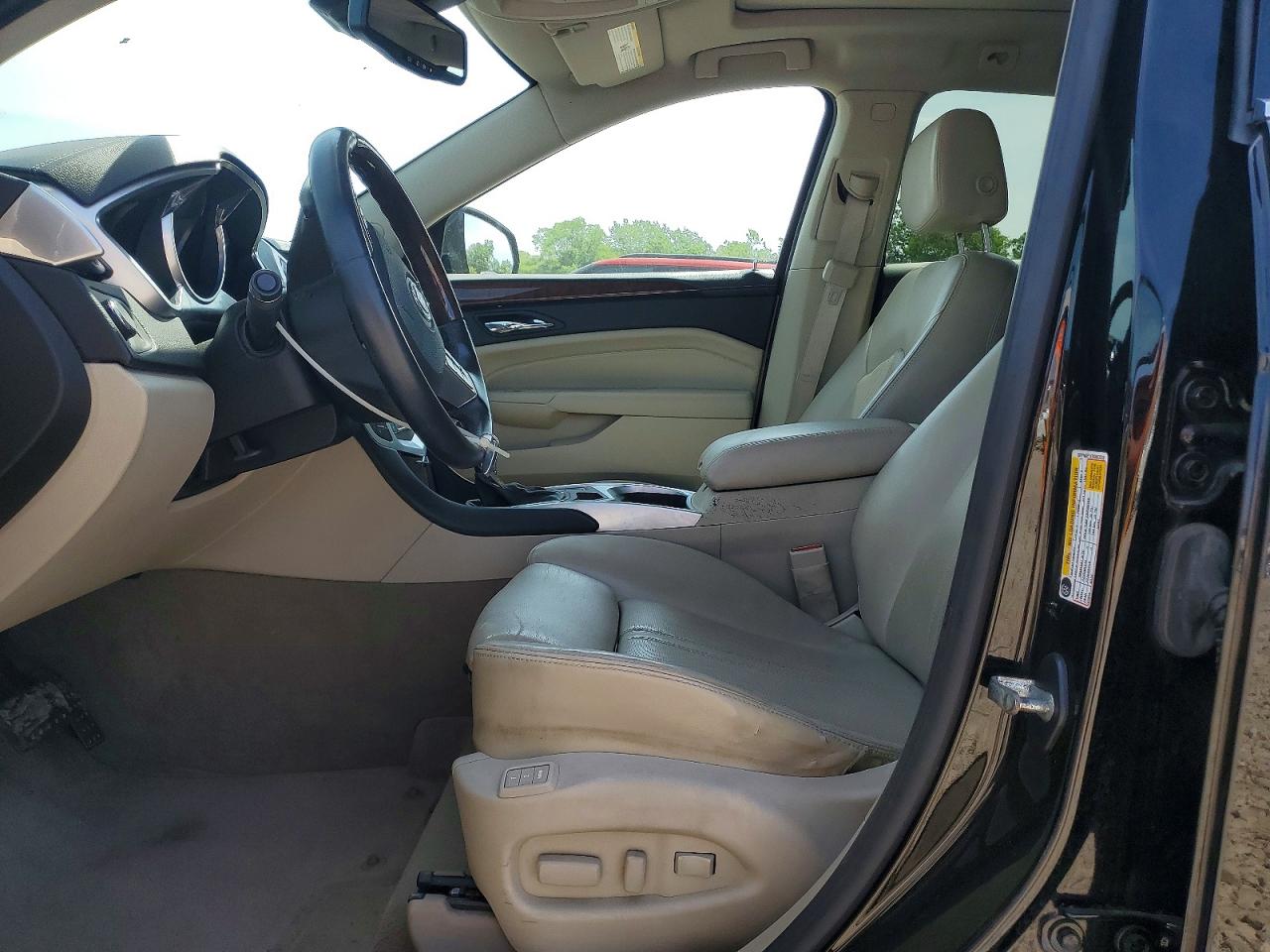 2011 CADILLAC SRX