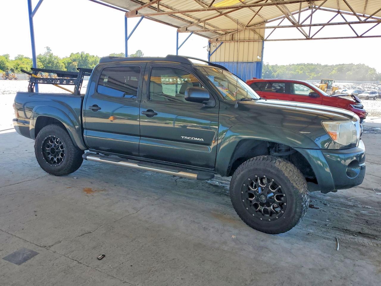2011 TOYOTA TACOMA