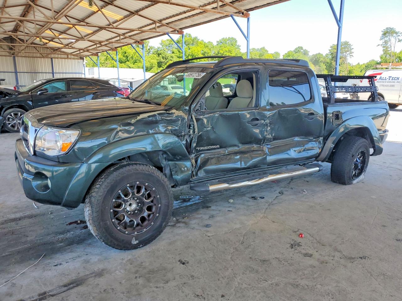 2011 TOYOTA TACOMA