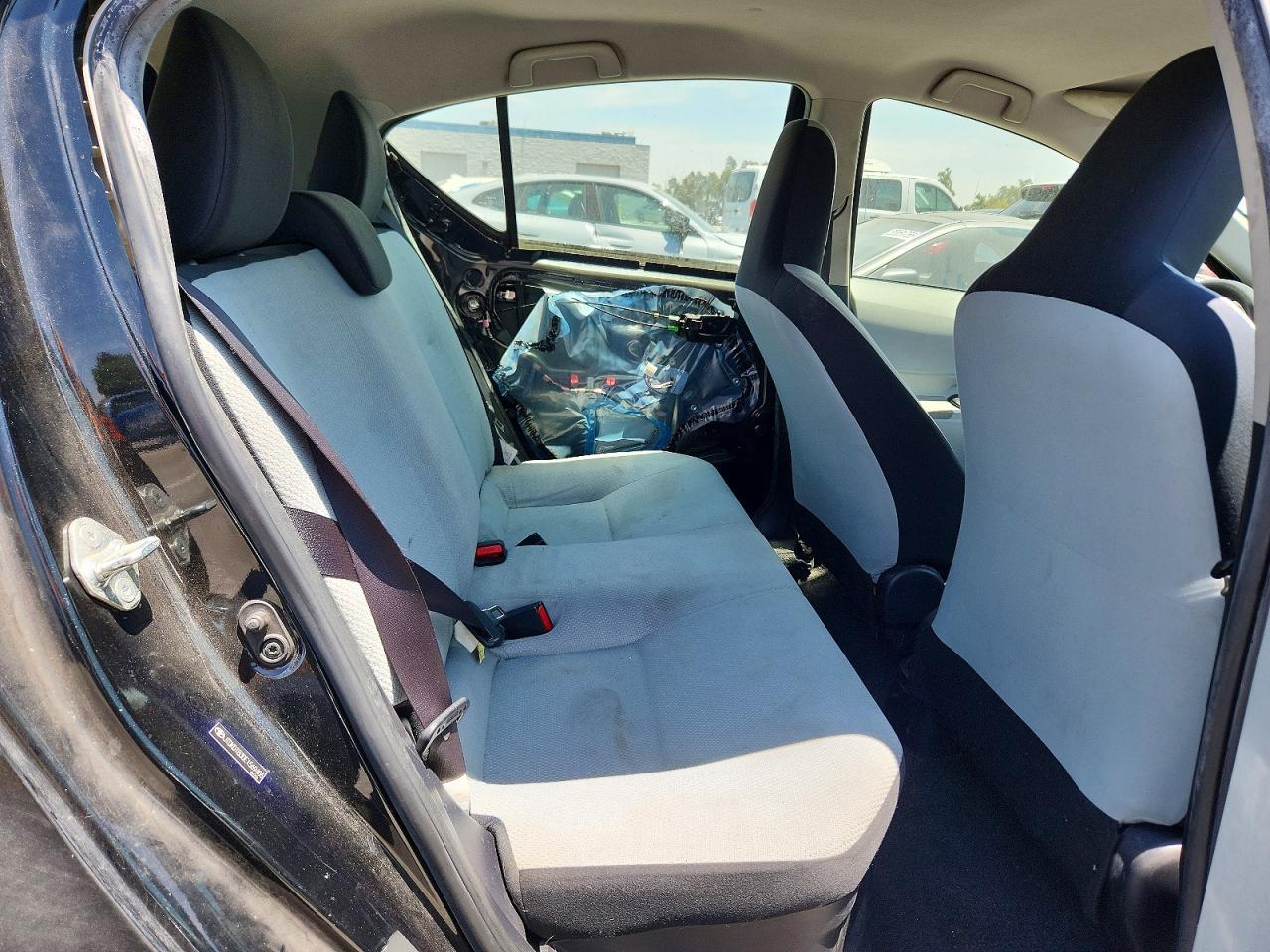 2014 TOYOTA PRIUS