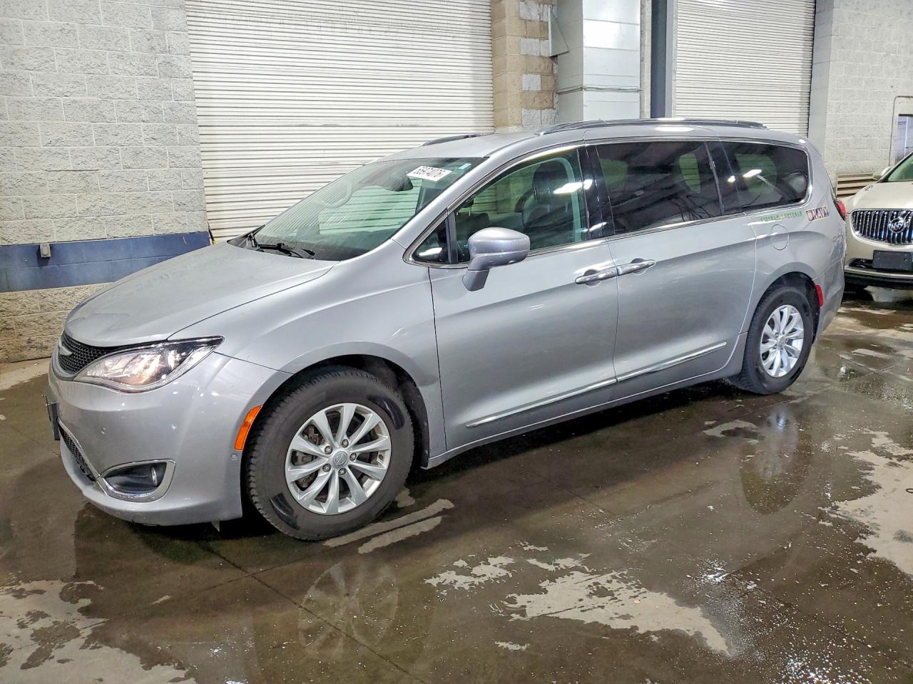 2018 CHRYSLER PACIFICA