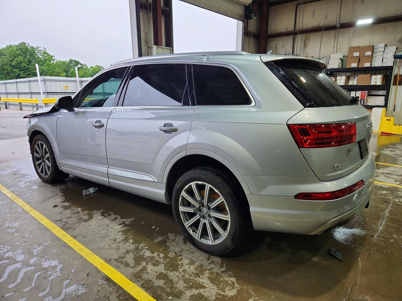 2018 AUDI Q7