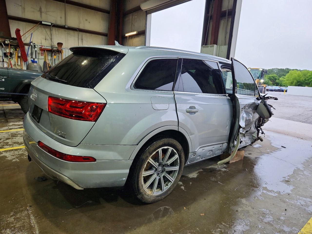 2018 AUDI Q7