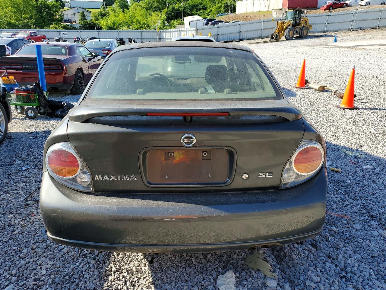 2003 NISSAN MAXIMA