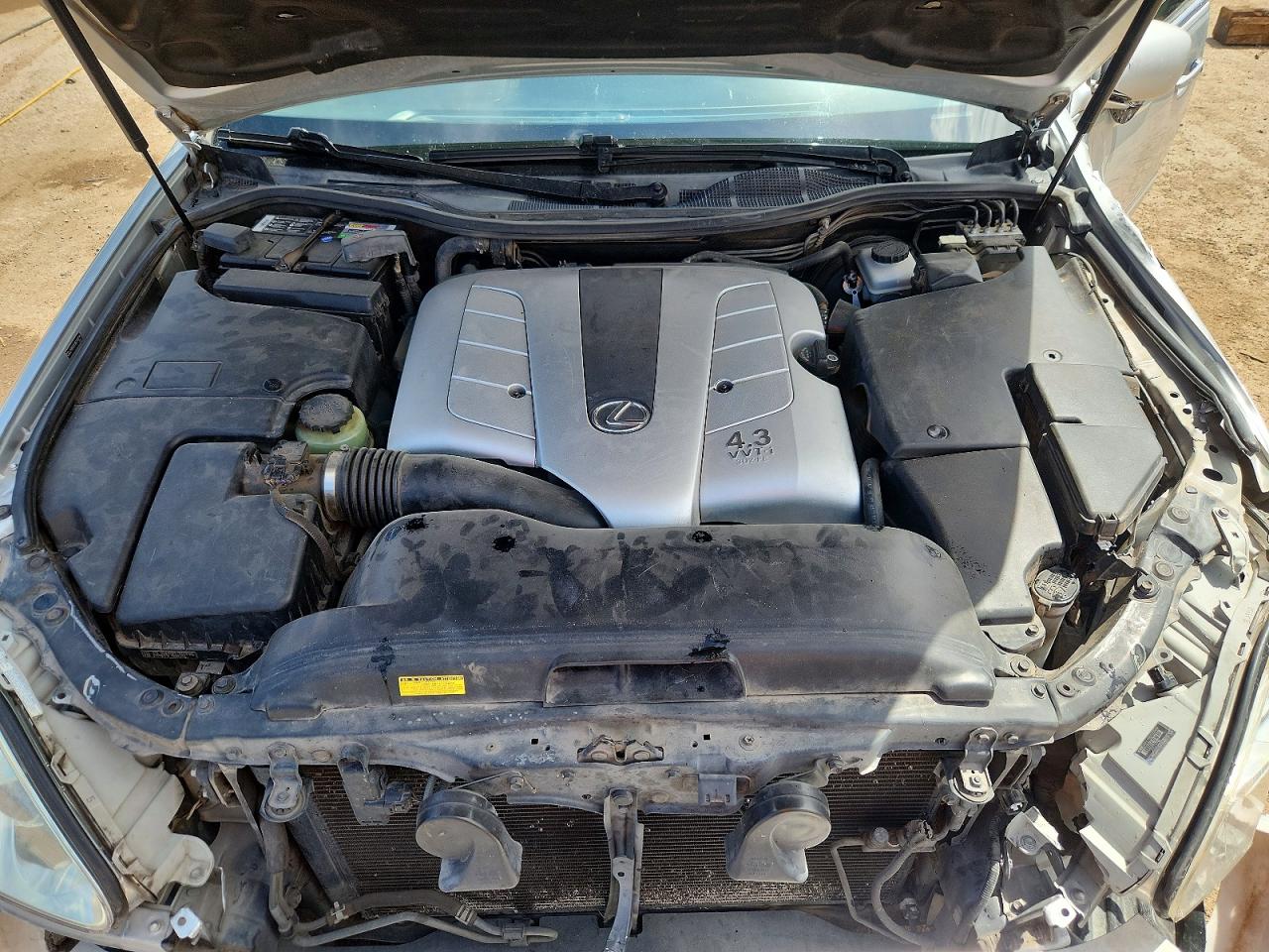 2005 LEXUS LS430