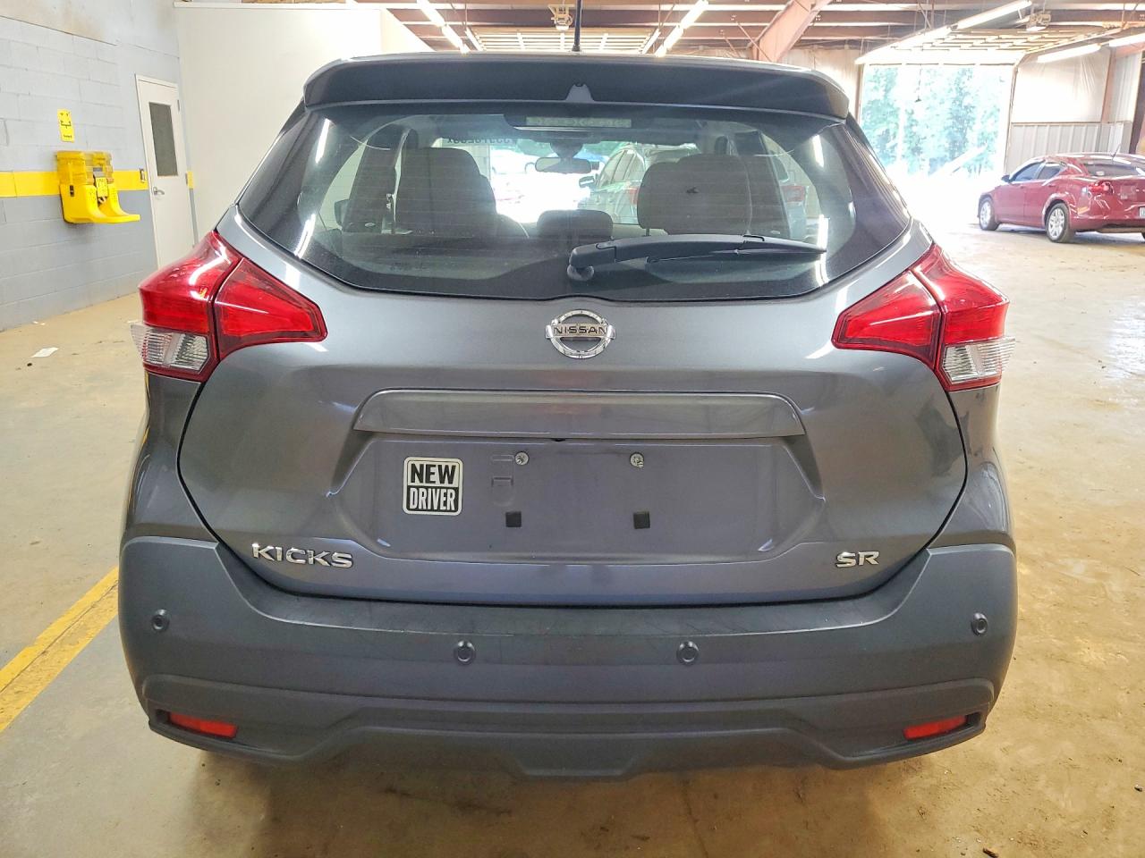 2020 NISSAN KICKS