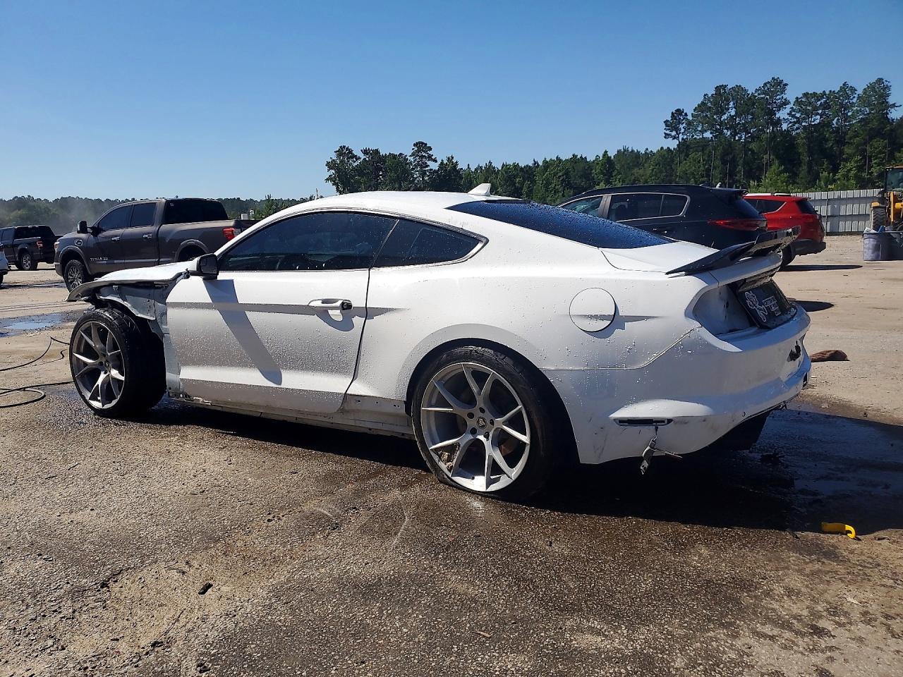 2020 FORD MUSTANG