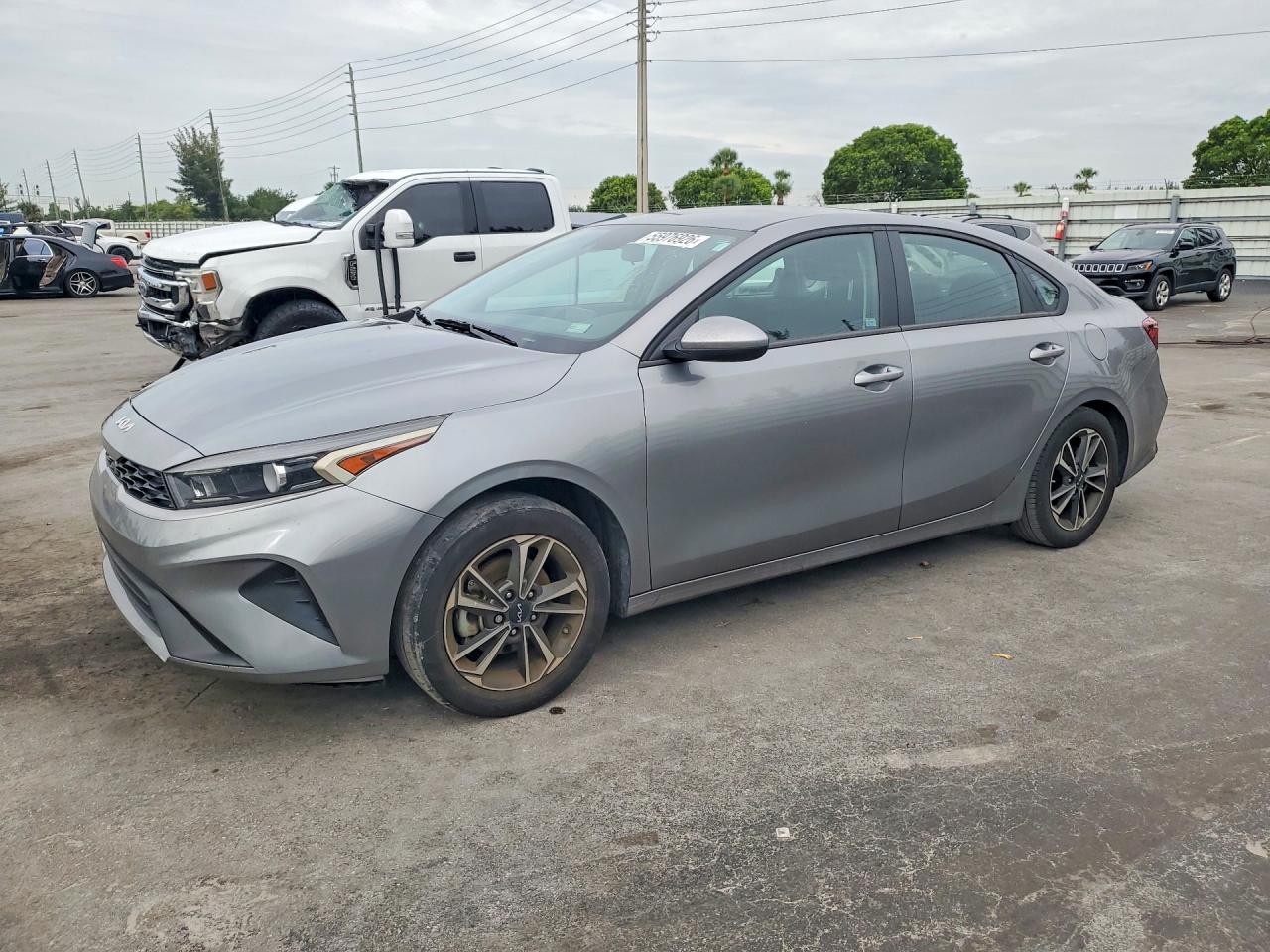 2023 KIA FORTE