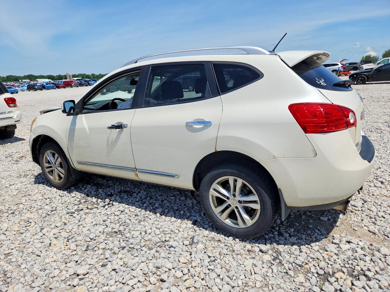 2012 NISSAN ROGUE