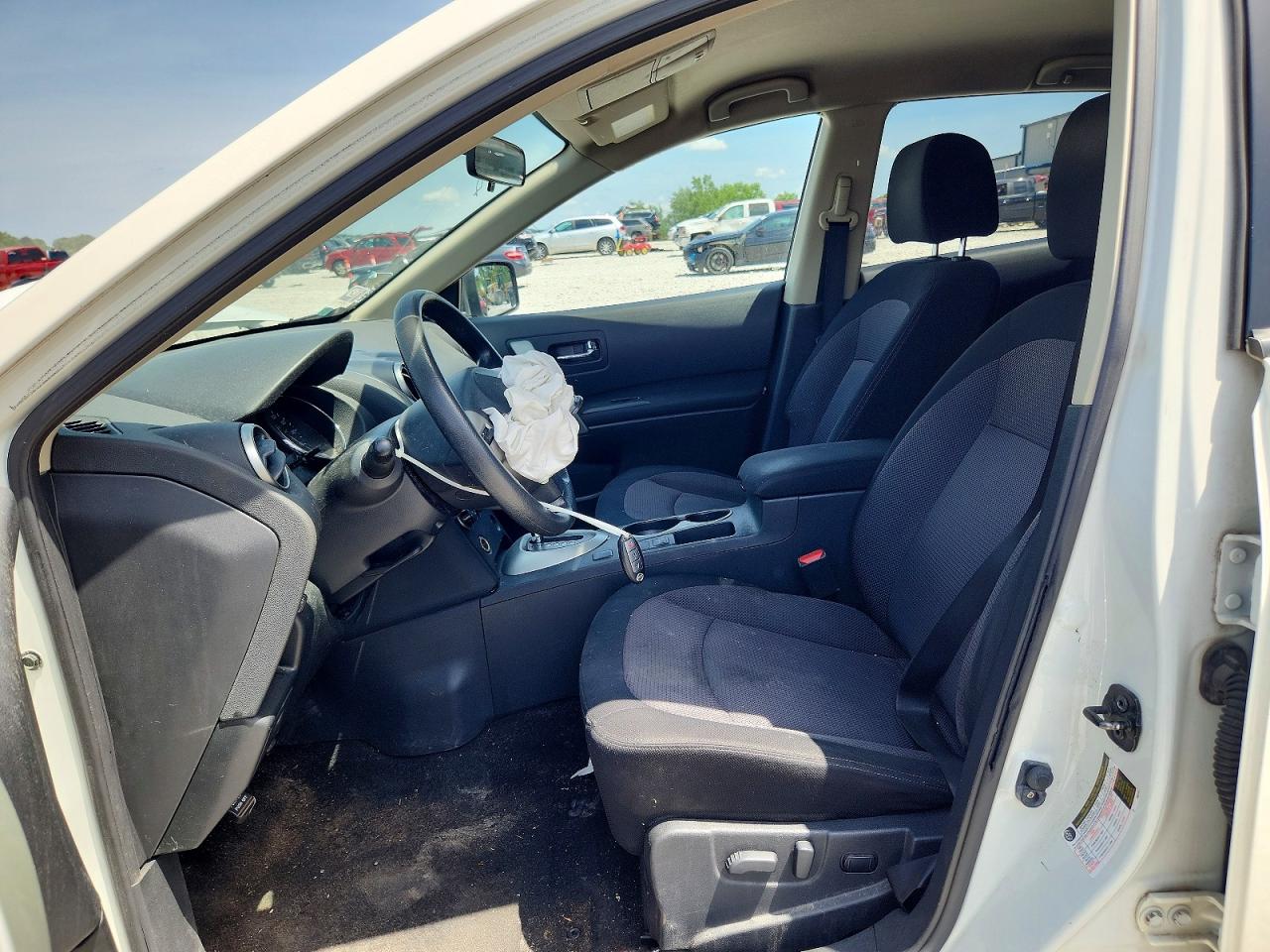 2012 NISSAN ROGUE