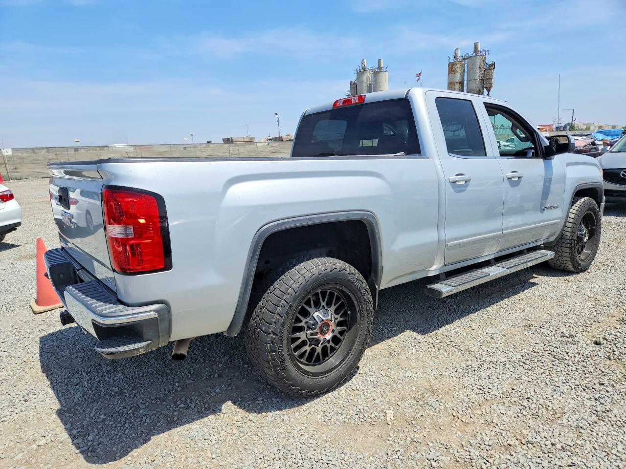 2015 GMC SIERRA