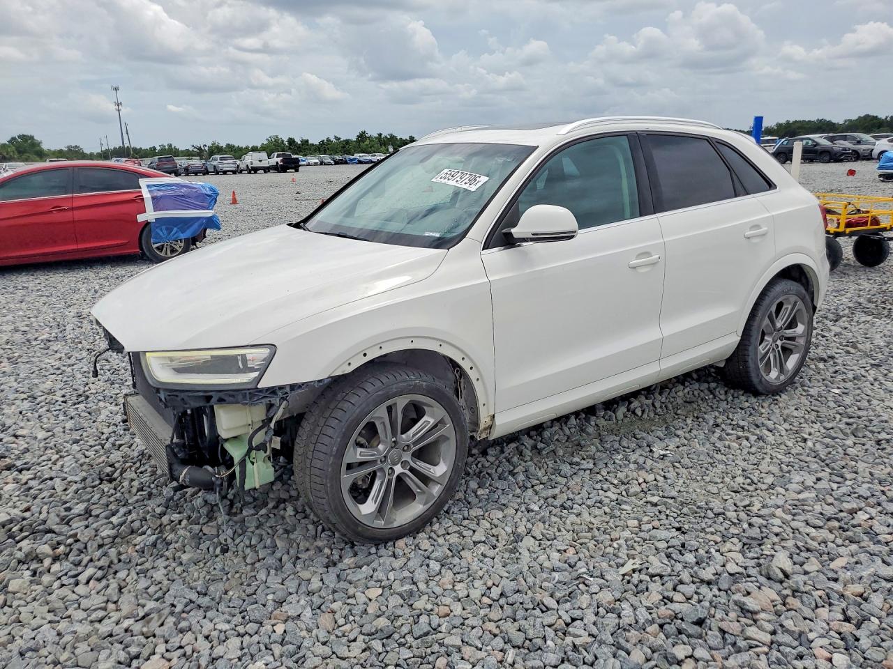 2015 AUDI Q3