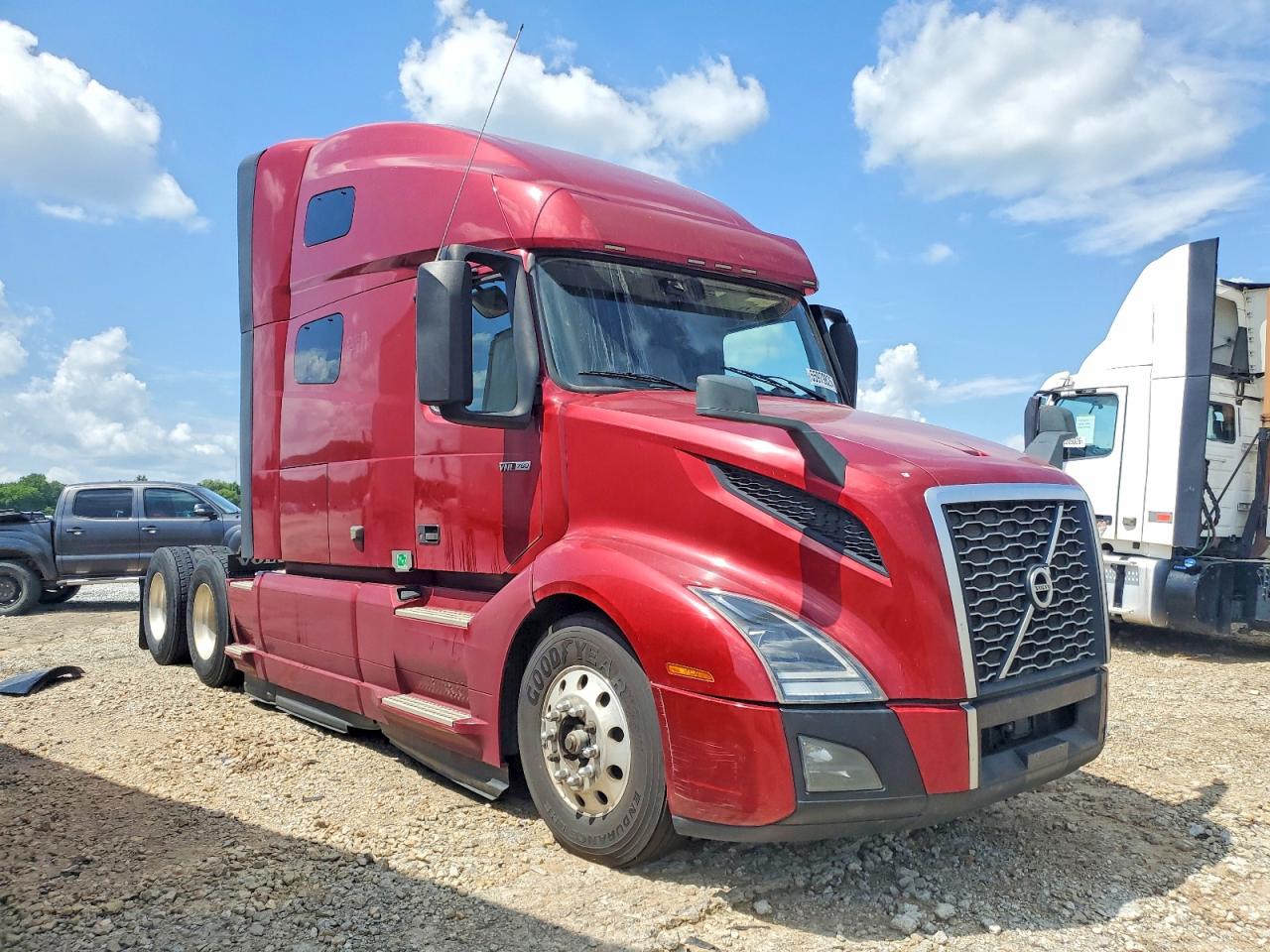 2020 VOLVO VN