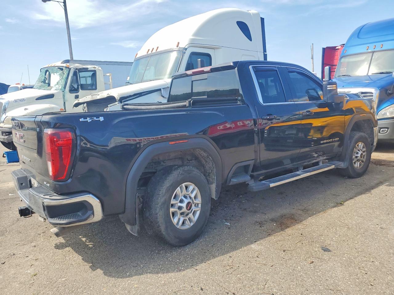 2022 GMC SIERRA