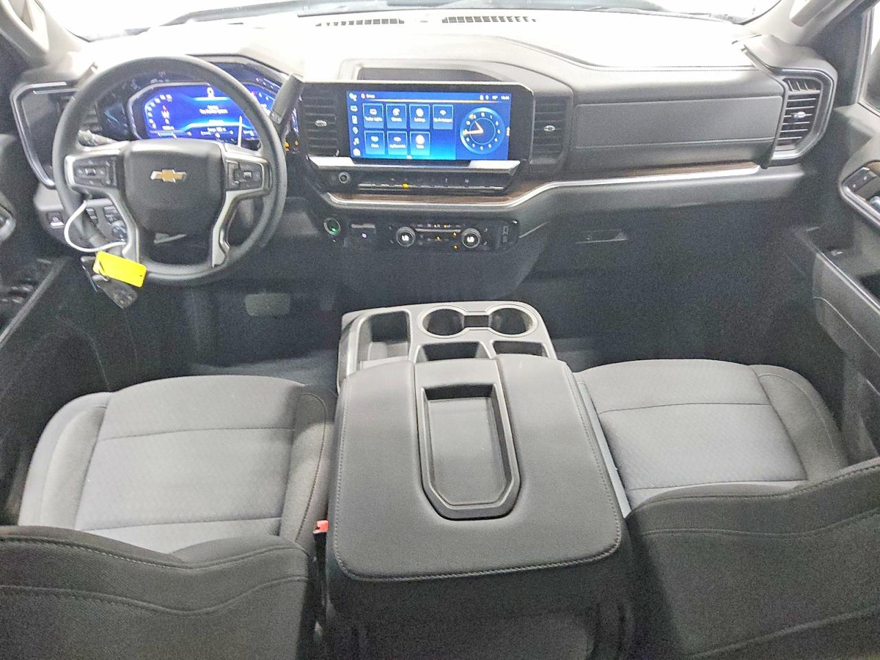 2024 CHEVROLET SILVERADO