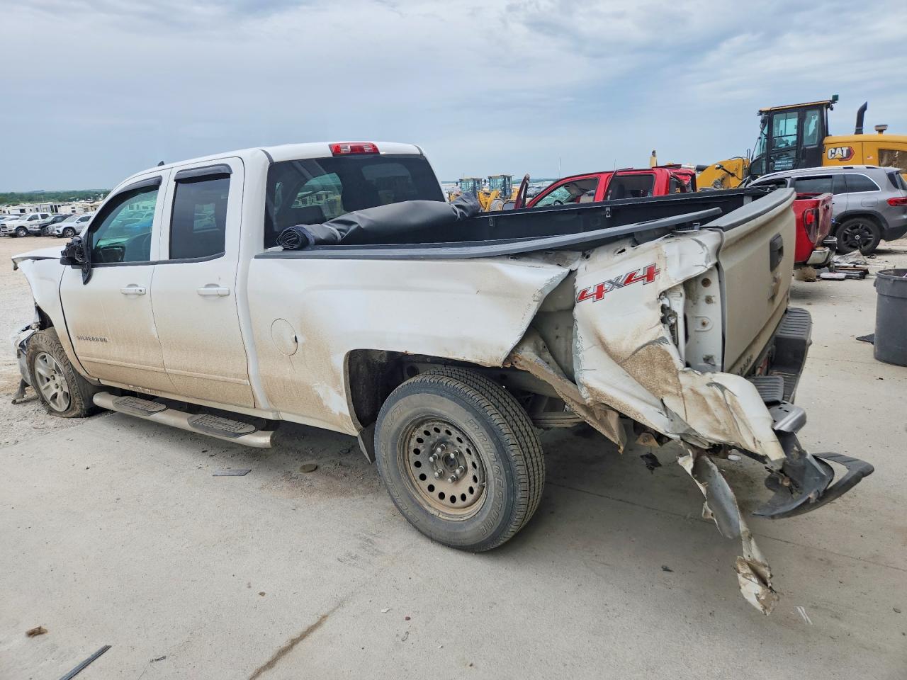 2015 CHEVROLET SILVERADO