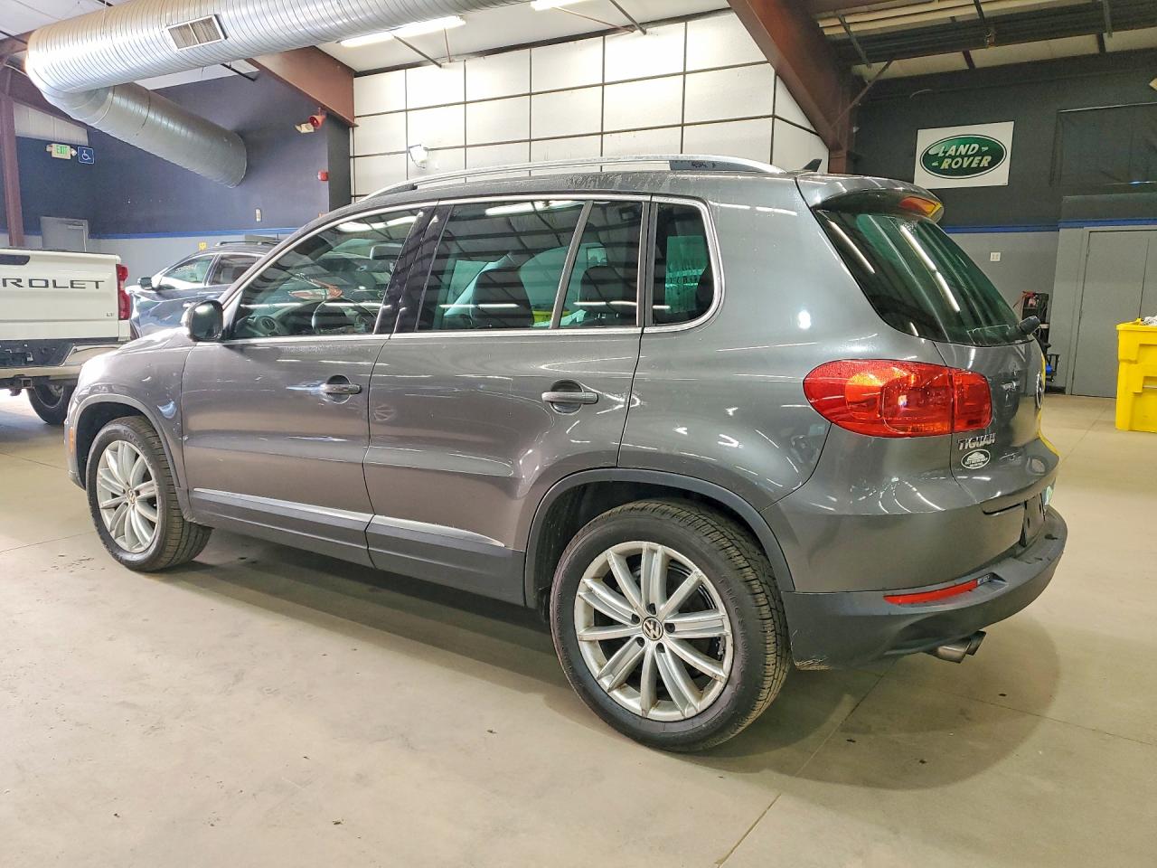 2015 VOLKSWAGEN TIGUAN
