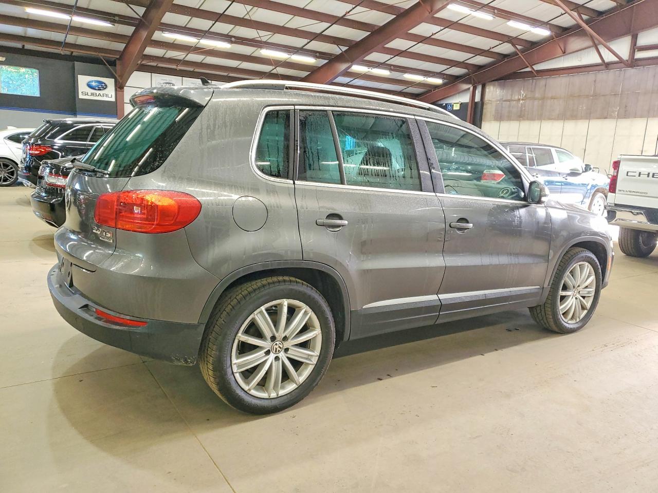 2015 VOLKSWAGEN TIGUAN