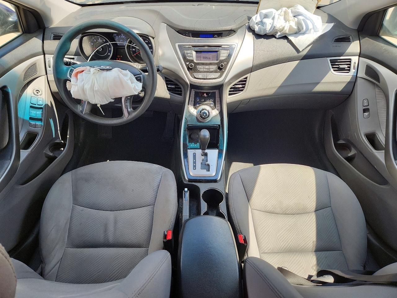 2013 HYUNDAI ELANTRA
