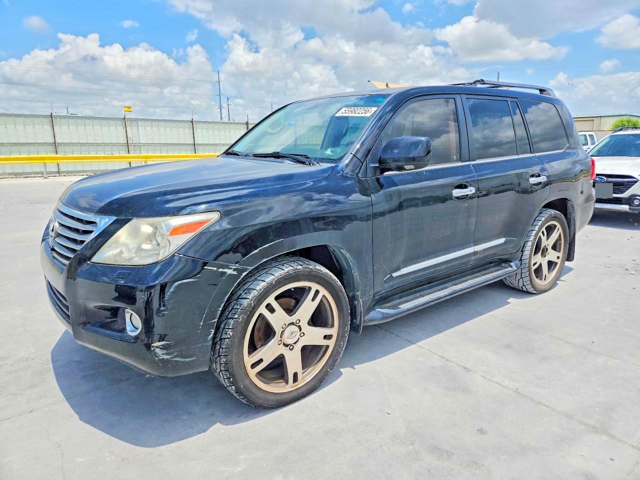 2010 LEXUS LX570
