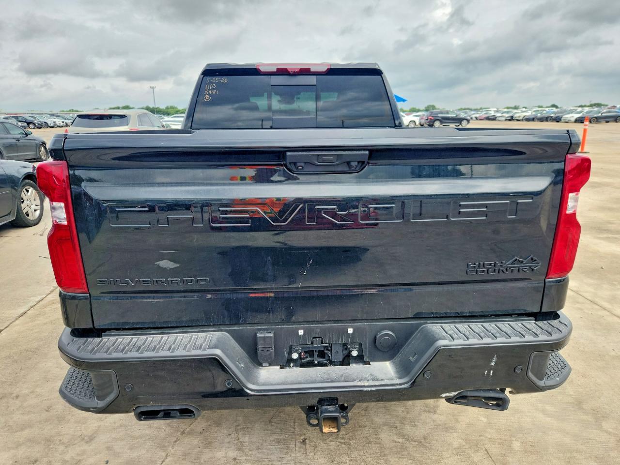 2025 CHEVROLET SILVERADO